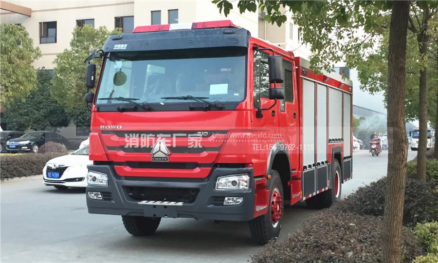 �¿��(gu��)����������8����(n��i)�ع�����܇